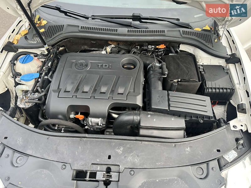 Универсал Skoda Superb 2012 в Ровно фото 17 Универсал Skoda Superb 2012 в Ровно