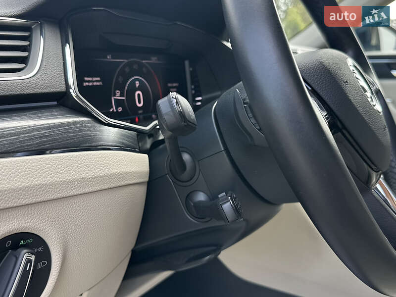 Ліфтбек Skoda Superb 2019 в Луцьку