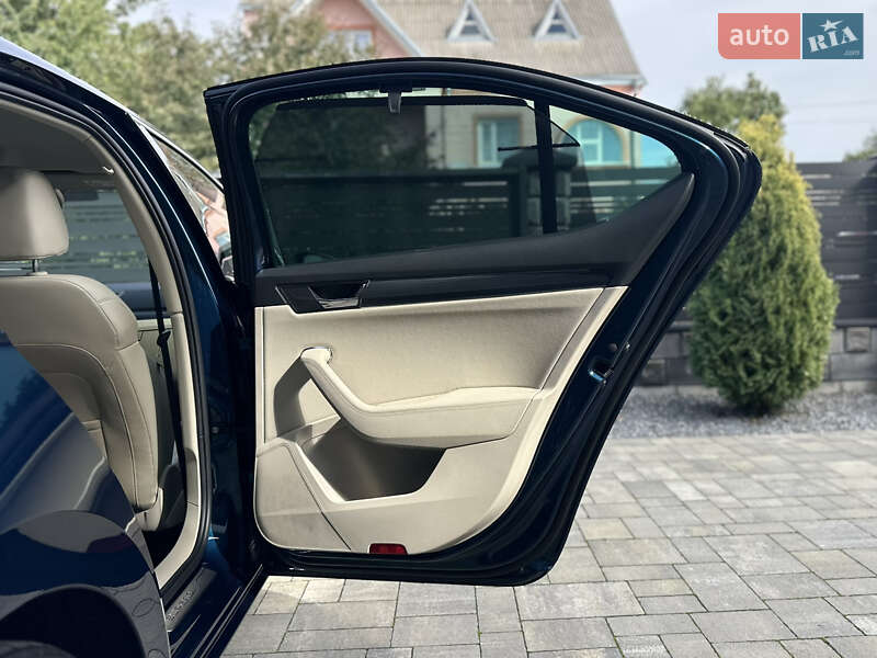 Ліфтбек Skoda Superb 2019 в Луцьку
