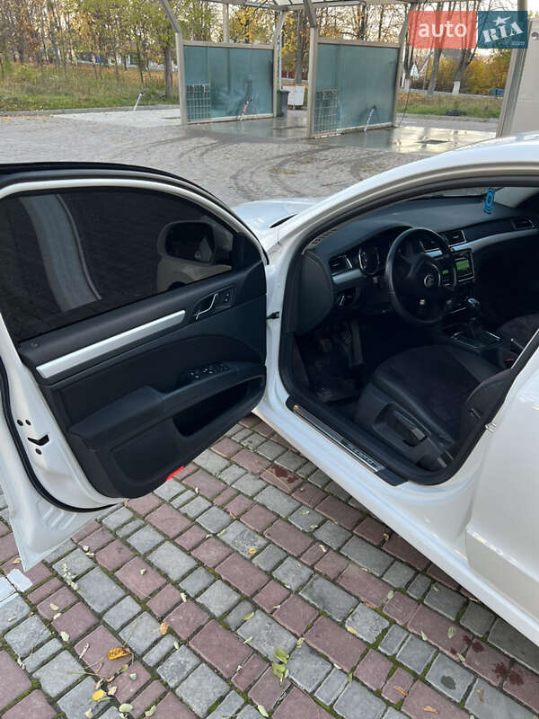 Ліфтбек Skoda Superb 2011 в Ладижині фото 17 Ліфтбек Skoda Superb 2011 в Ладижині