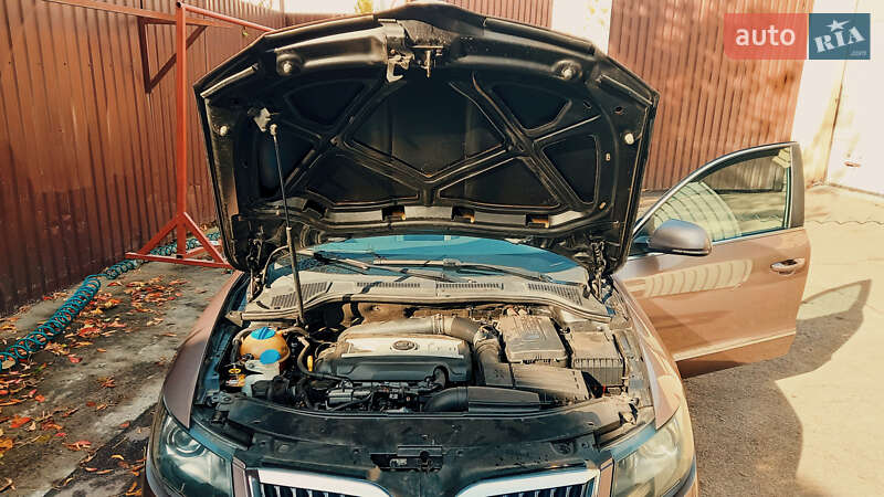 Універсал Skoda Superb 2014 в Києві