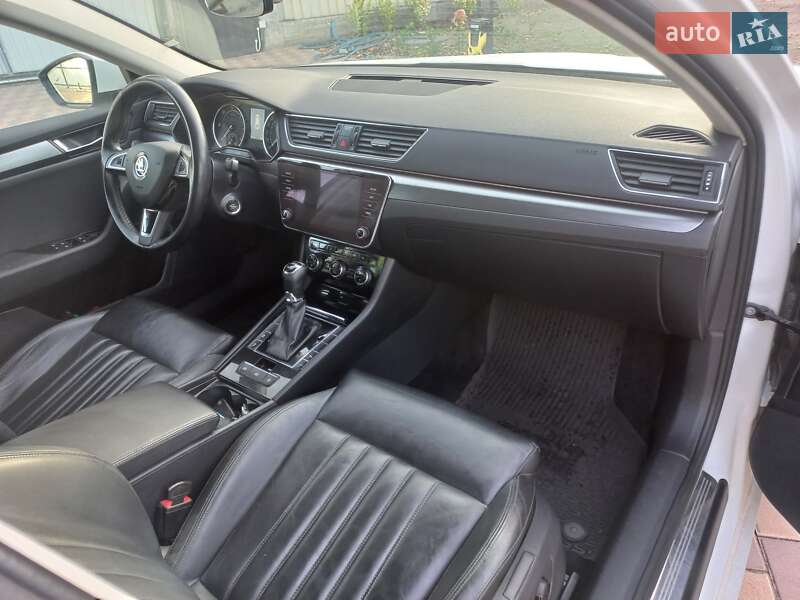 Универсал Skoda Superb 2019 в Днепре