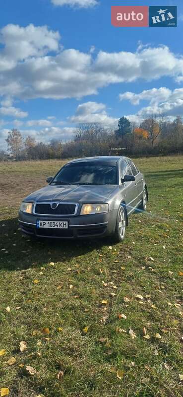Skoda Superb 2005