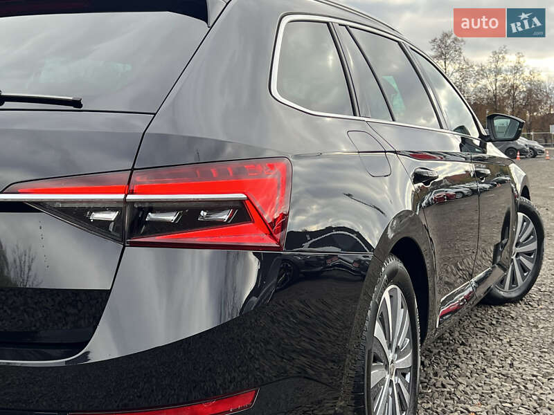 Универсал Skoda Superb 2021 в Луцке