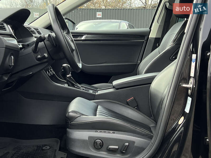 Универсал Skoda Superb 2021 в Луцке