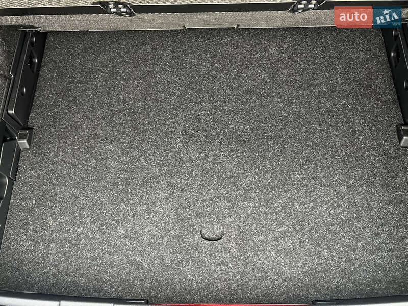 Универсал Skoda Superb 2021 в Луцке