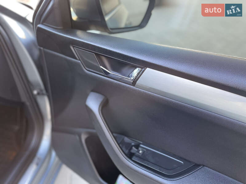 Универсал Skoda Superb 2017 в Мукачево фото 22 Универсал Skoda Superb 2017 в Мукачево