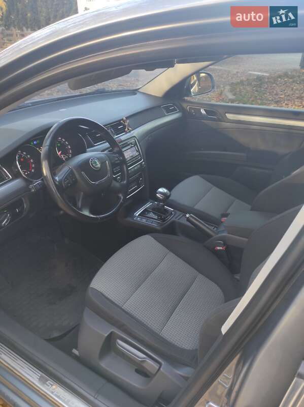 Лифтбек Skoda Superb 2009 в Виннице