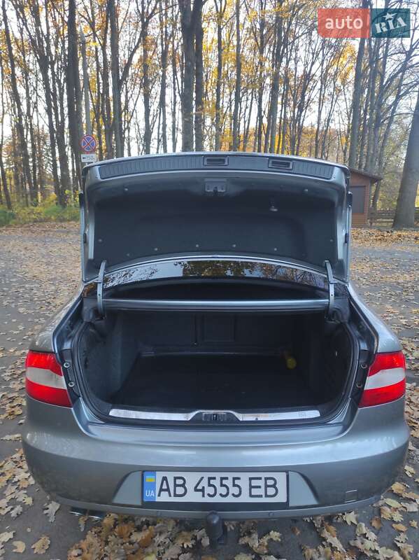 Лифтбек Skoda Superb 2009 в Виннице