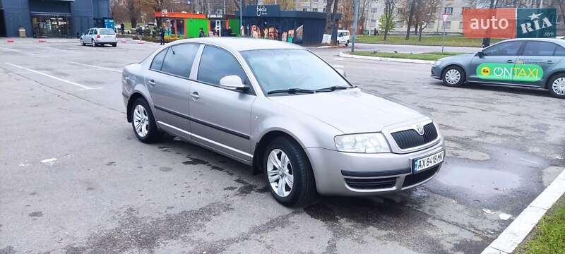Лифтбек Skoda Superb 2007 в Харькове фото Лифтбек Skoda Superb 2007 в Харькове