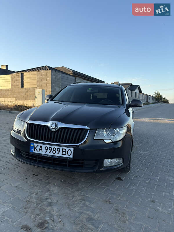 Універсал Skoda Superb 2011 в Рівному фото 3 Універсал Skoda Superb 2011 в Рівному