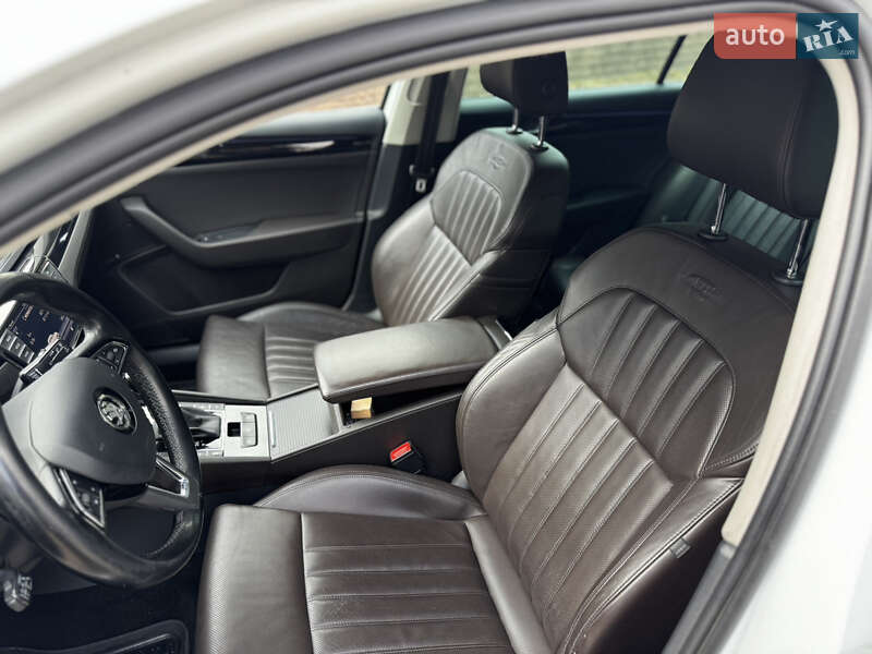 Универсал Skoda Superb 2015 в Василькове