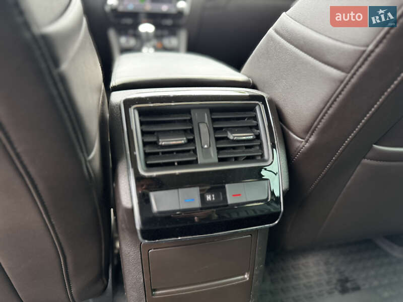 Универсал Skoda Superb 2015 в Василькове