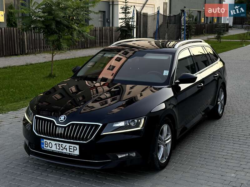 Универсал Skoda Superb 2016 в Чорткове