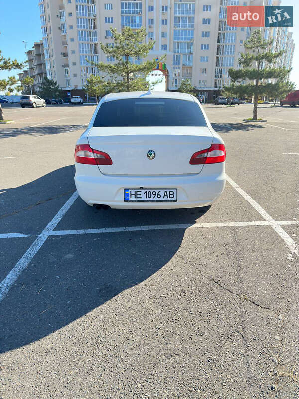 Лифтбек Skoda Superb 2008 в Николаеве фото 4 Лифтбек Skoda Superb 2008 в Николаеве