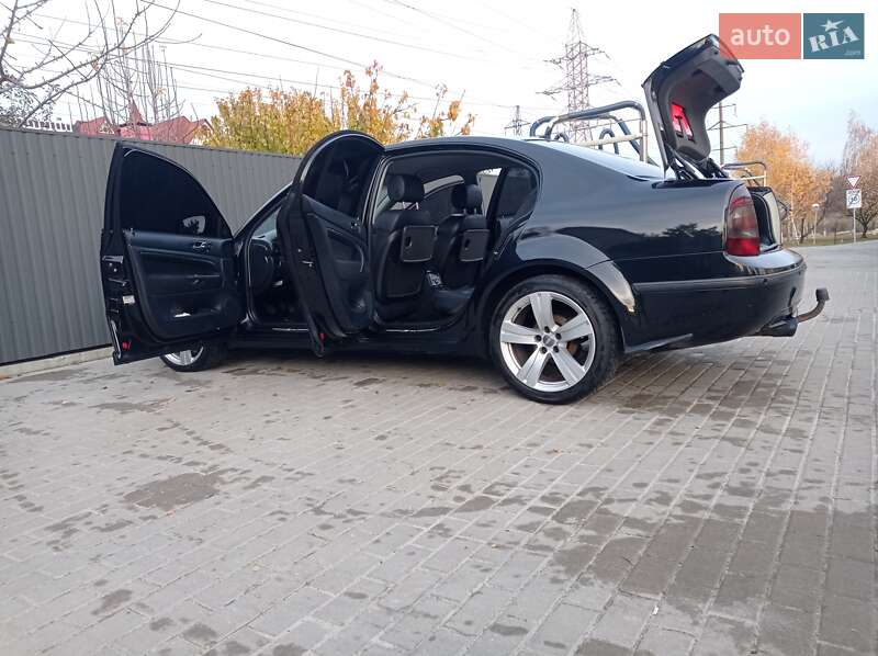 Лифтбек Skoda Superb 2007 в Новых Петровцах