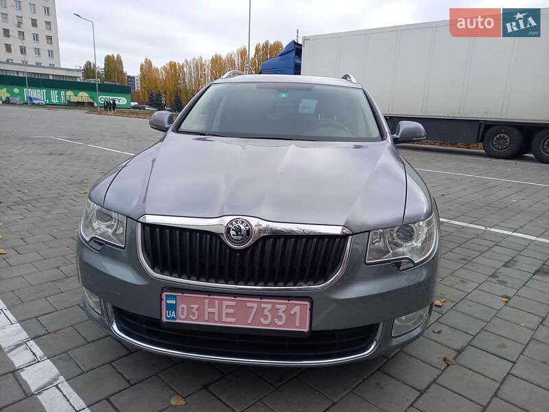 Универсал Skoda Superb 2011 в Черкассах фото 3 Универсал Skoda Superb 2011 в Черкассах