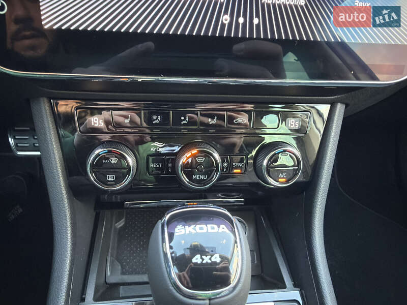 Ліфтбек Skoda Superb 2022 в Києві