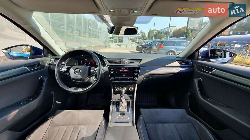 Лифтбек Skoda Superb 2021 в Киеве