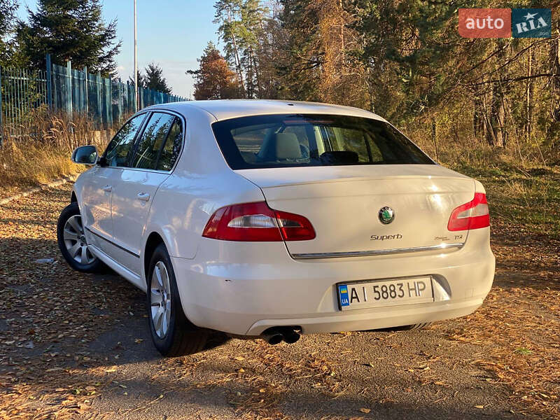 Ліфтбек Skoda Superb 2012 в Бучі фото 2 Ліфтбек Skoda Superb 2012 в Бучі