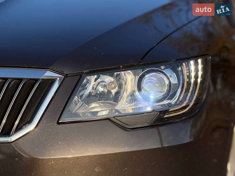 Лифтбек Skoda Superb 2013 в Кривом Роге фото 6 Лифтбек Skoda Superb 2013 в Кривом Роге