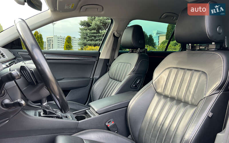 Универсал Skoda Superb 2020 в Львове