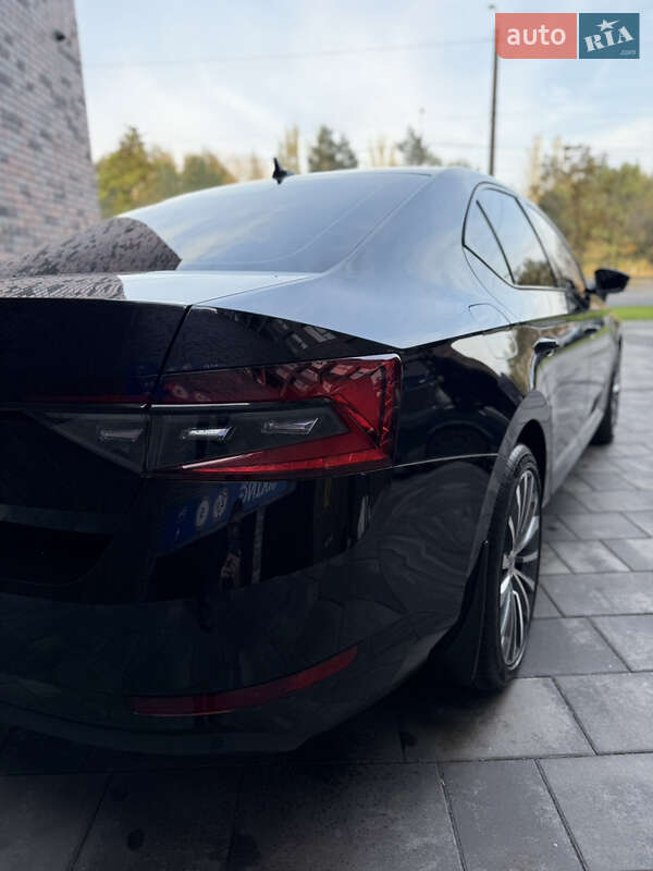 Универсал Skoda Superb 2020 в Днепре