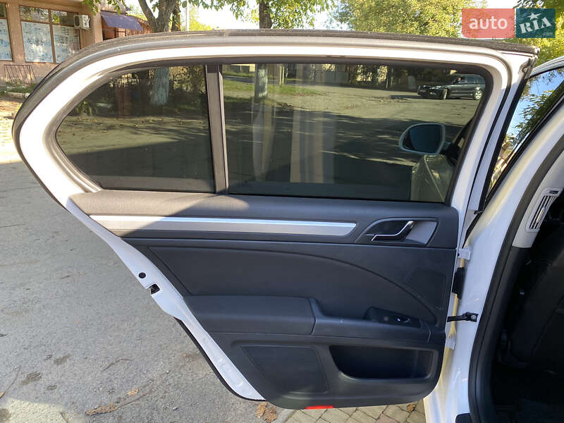 Лифтбек Skoda Superb 2013 в Сваляве фото 22 Лифтбек Skoda Superb 2013 в Сваляве