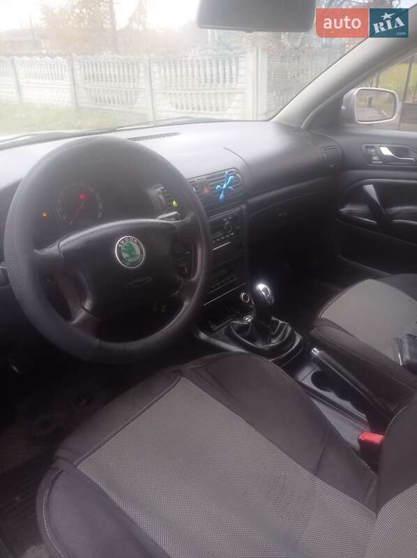 Лифтбек Skoda Superb 2006 в Тлумаче