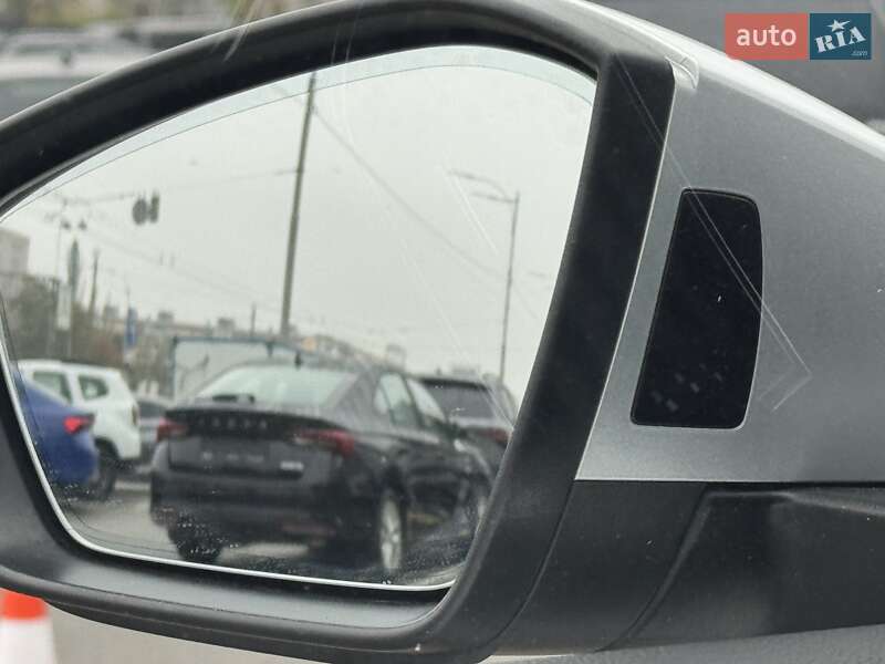 Универсал Skoda Superb 2021 в Киеве фото 39 Универсал Skoda Superb 2021 в Киеве