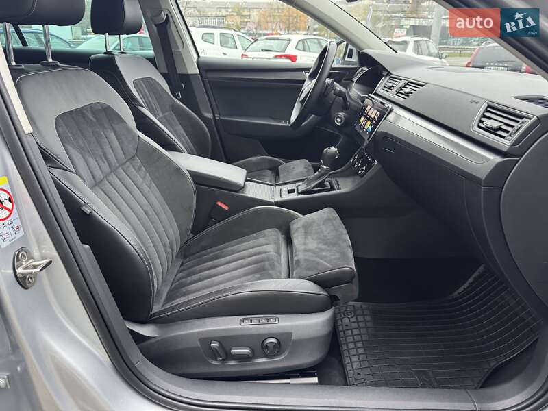 Универсал Skoda Superb 2021 в Киеве фото 22 Универсал Skoda Superb 2021 в Киеве