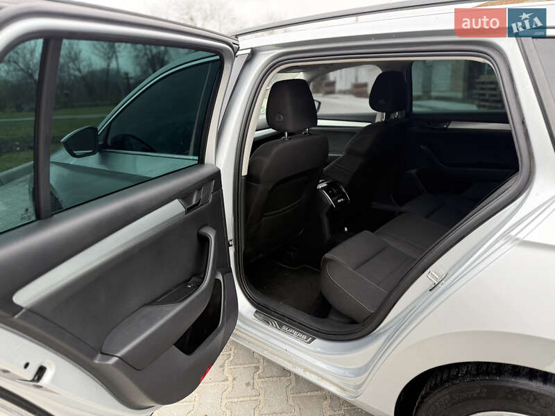Универсал Skoda Superb 2017 в Ровно