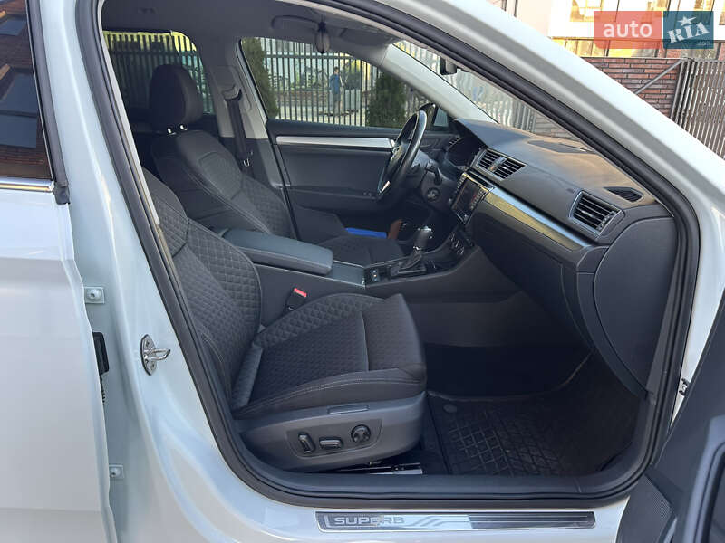 Универсал Skoda Superb 2016 в Умани фото 39 Универсал Skoda Superb 2016 в Умани