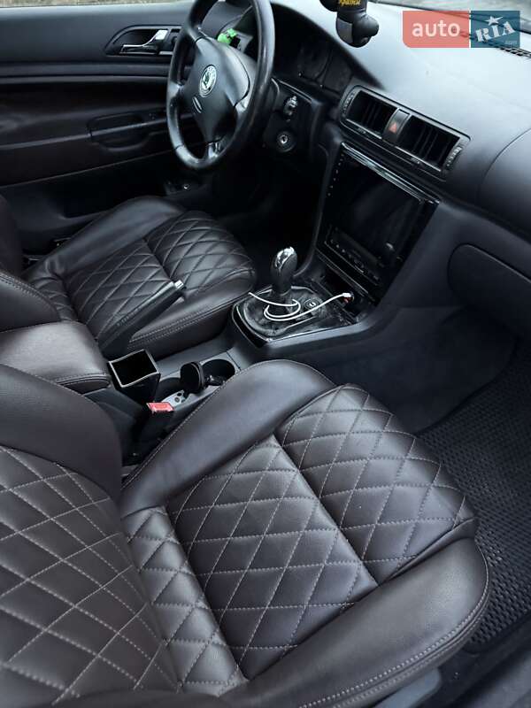 Лифтбек Skoda Superb 2004 в Киеве фото 15 Лифтбек Skoda Superb 2004 в Киеве