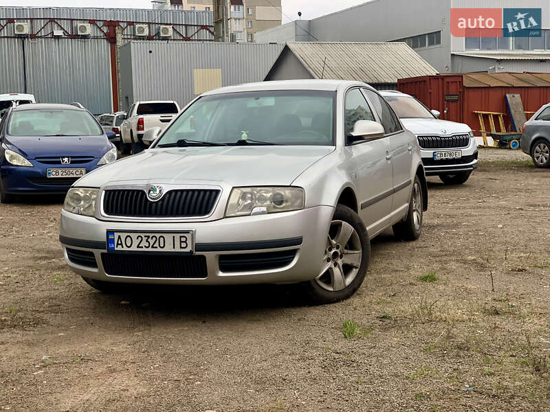 Лифтбек Skoda Superb 2007 в Чернигове