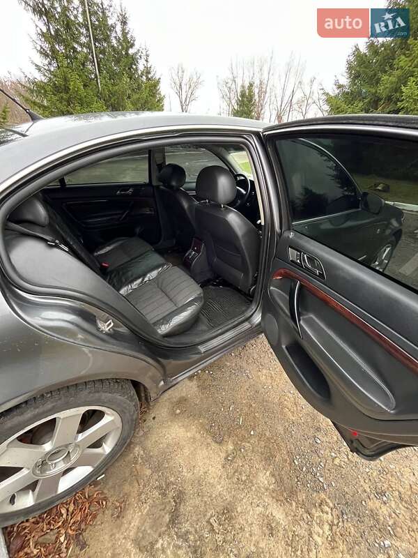 Ліфтбек Skoda Superb 2005 в Бердичеві