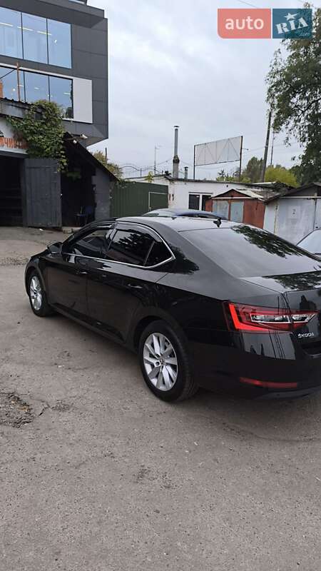 Лифтбек Skoda Superb 2019 в Киеве фото 9 Лифтбек Skoda Superb 2019 в Киеве