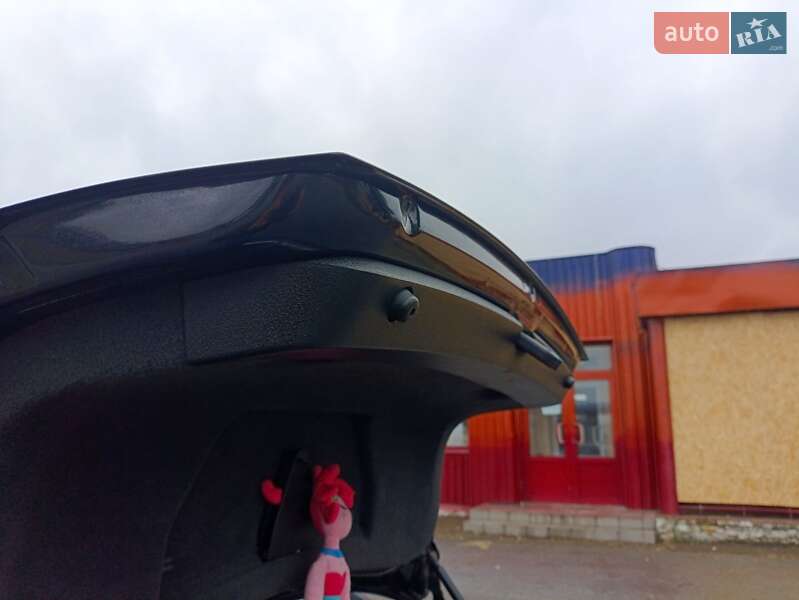 Лифтбек Skoda Superb 2004 в Житомире