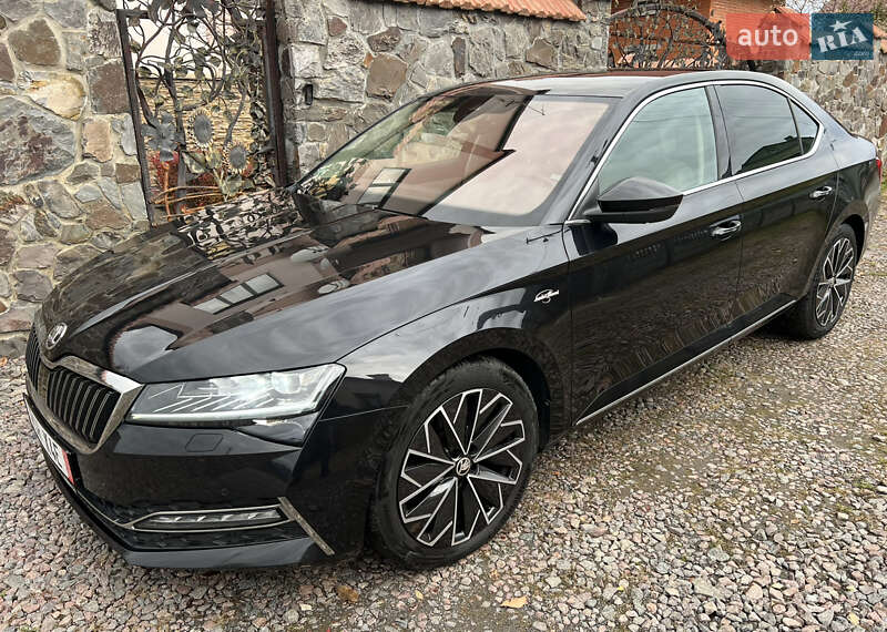 Ліфтбек Skoda Superb 2020 в Львові
