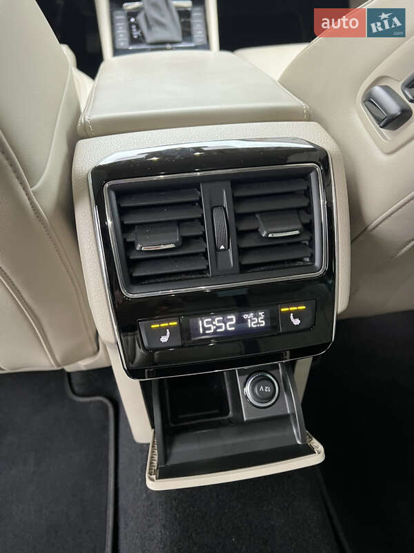 Ліфтбек Skoda Superb 2020 в Львові