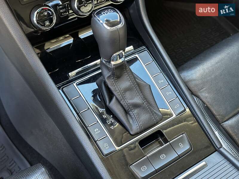 Лифтбек Skoda Superb 2017 в Львове