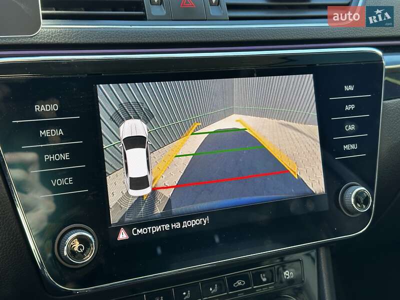 Лифтбек Skoda Superb 2017 в Львове