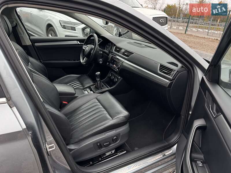 Универсал Skoda Superb 2016 в Киеве фото 20 Универсал Skoda Superb 2016 в Киеве