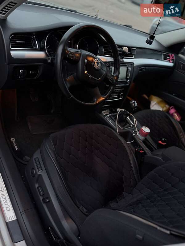 Універсал Skoda Superb 2012 в Житомирі