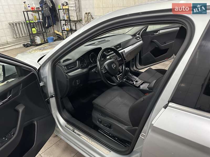 Лифтбек Skoda Superb 2017 в Днепре фото 21 Лифтбек Skoda Superb 2017 в Днепре