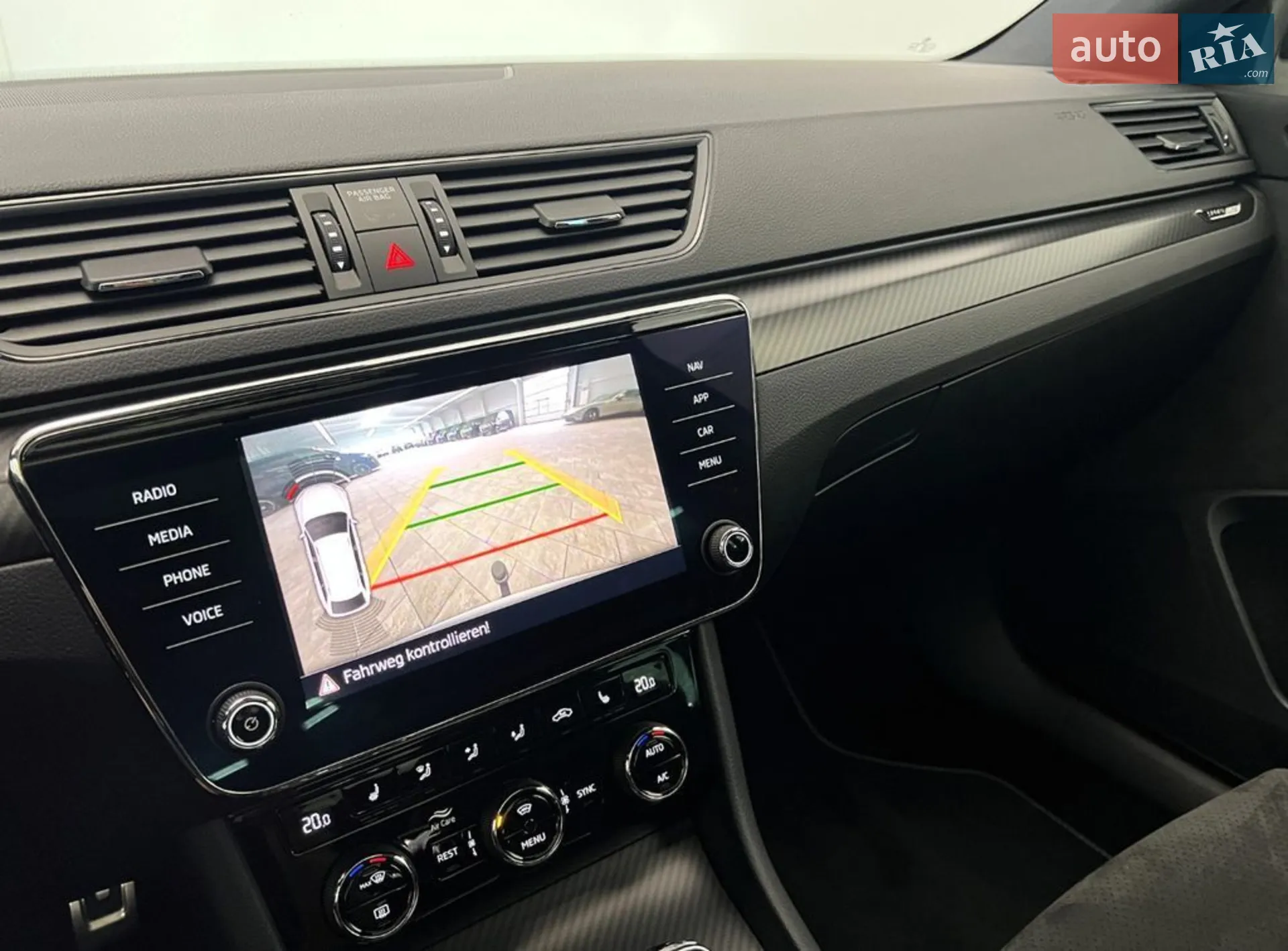2020 Skoda Superb - мініатюра 27