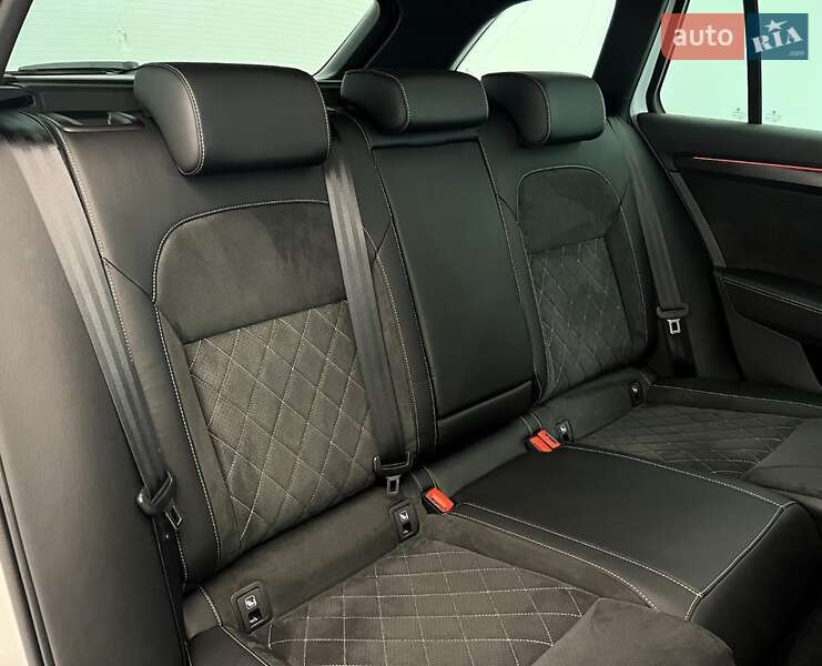 Універсал Skoda Superb 2020 в Вишгороді