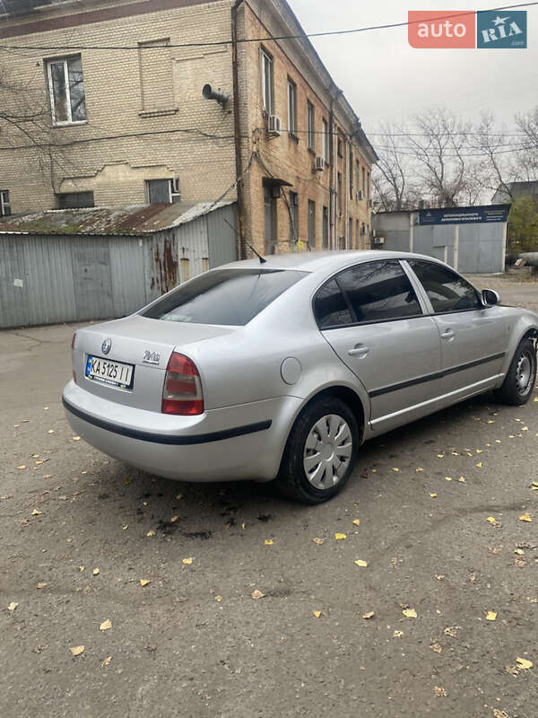 Лифтбек Skoda Superb 2008 в Киеве фото 2 Лифтбек Skoda Superb 2008 в Киеве