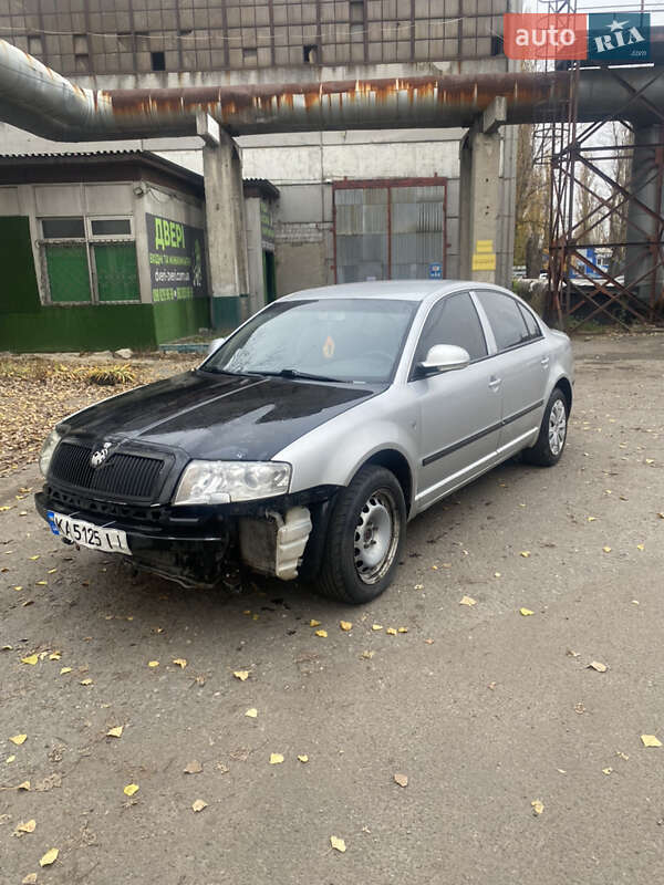 Лифтбек Skoda Superb 2008 в Киеве фото 6 Лифтбек Skoda Superb 2008 в Киеве