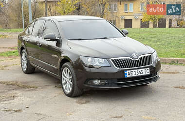 Лифтбек Skoda Superb 2013 в Кривом Роге